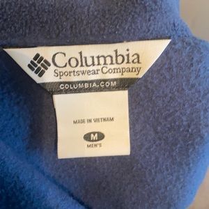 Men’s Columbia fleece vest. Size m